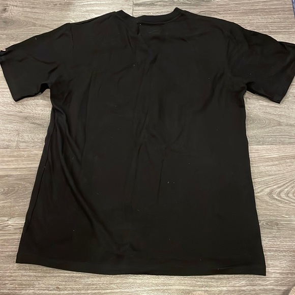 EUC Authentic EVISU T-shirt Evergreen Japan Streetwear Brand Size Medium - Picture 3 of 9